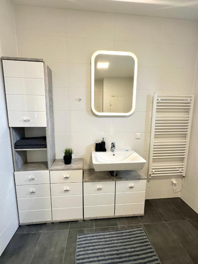 Apartmán Living Kalsdorf - Selfcheckin Kalsdorf bei Graz Exteriér fotografie